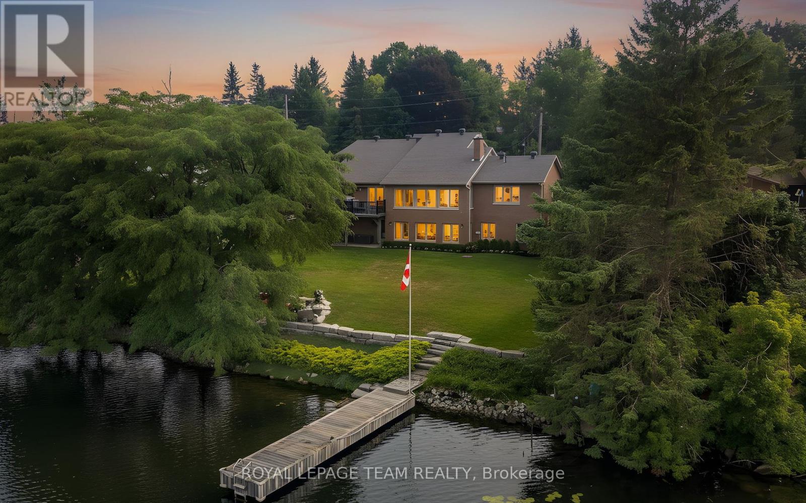 1142 RIVER ROAD, Ottawa, Ontario