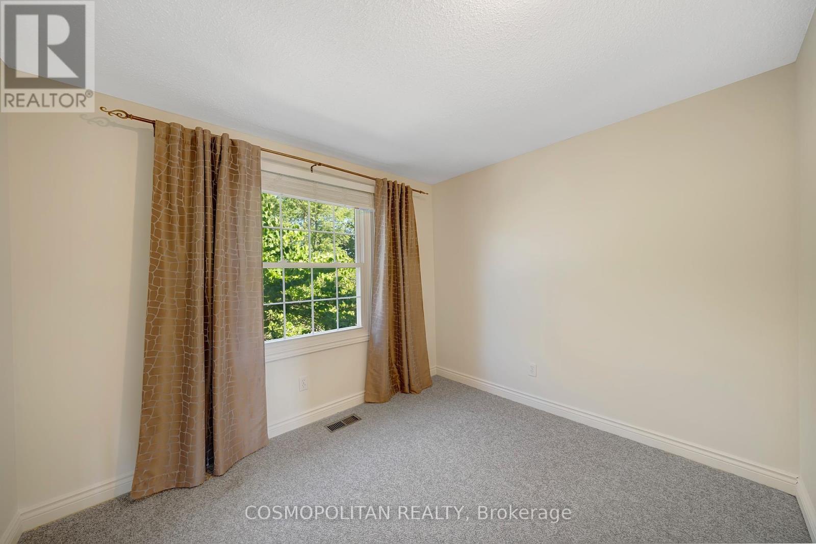 10 - 409 Vine Street, St. Catharines, Ontario  L2M 3S6 - Photo 19 - X12461647