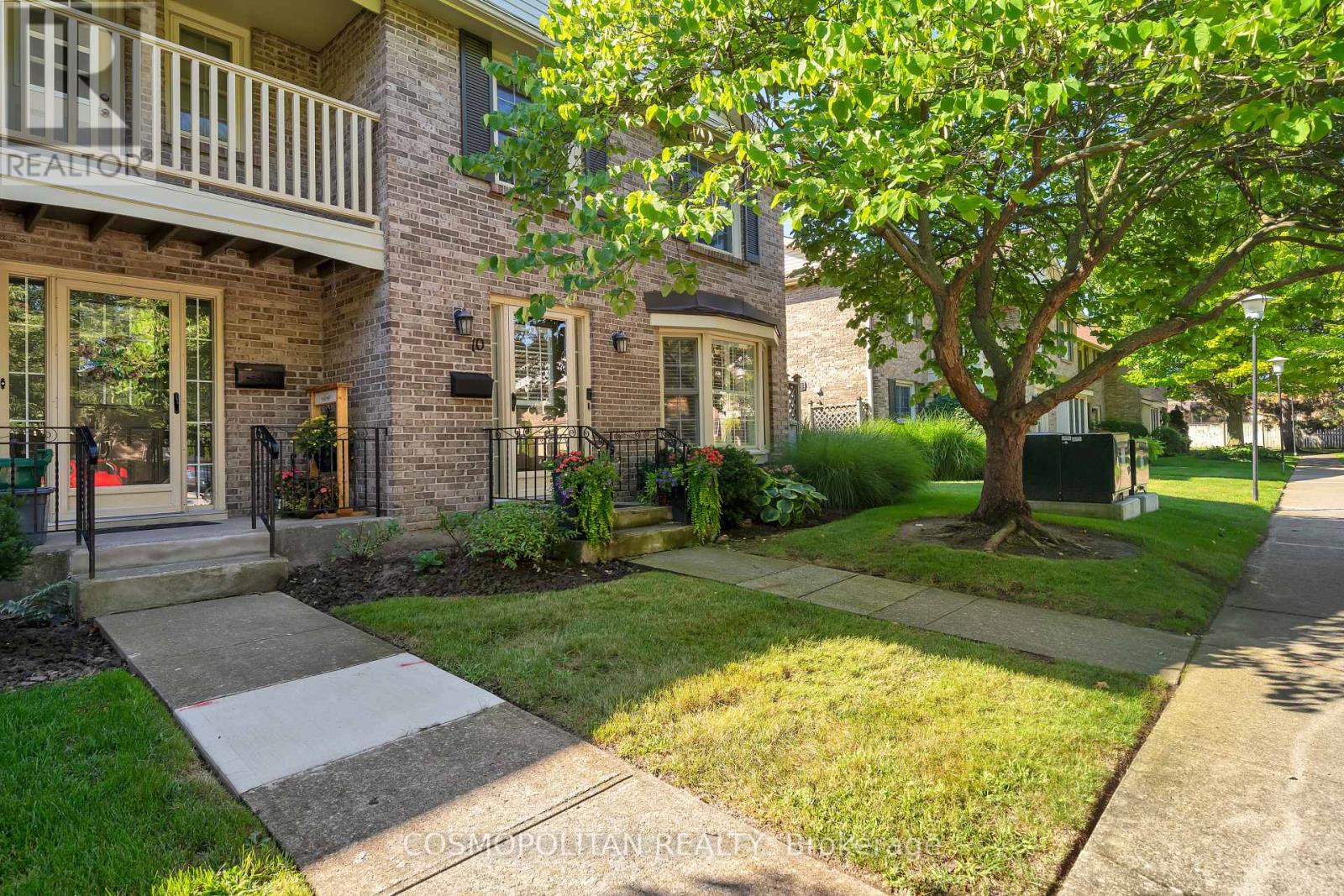 10 - 409 Vine Street, St. Catharines, Ontario  L2M 3S6 - Photo 2 - X12461647
