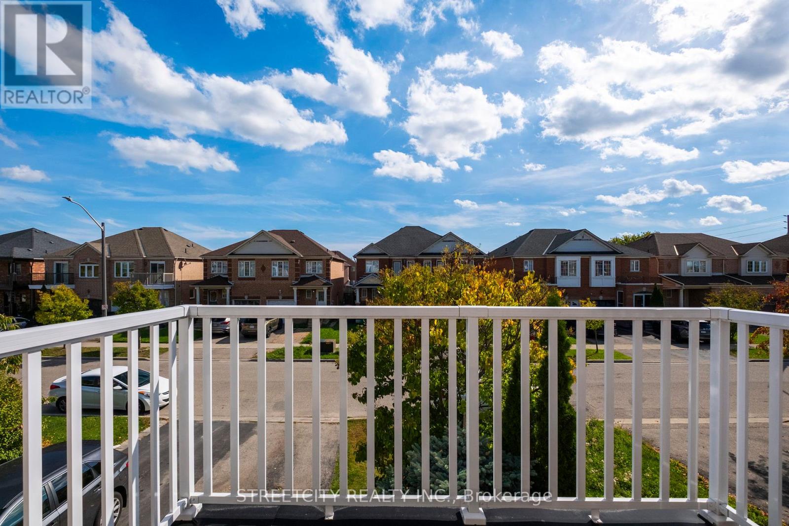 3953 Freeman Terrace, Mississauga, Ontario  L5M 6R2 - Photo 25 - W12461570