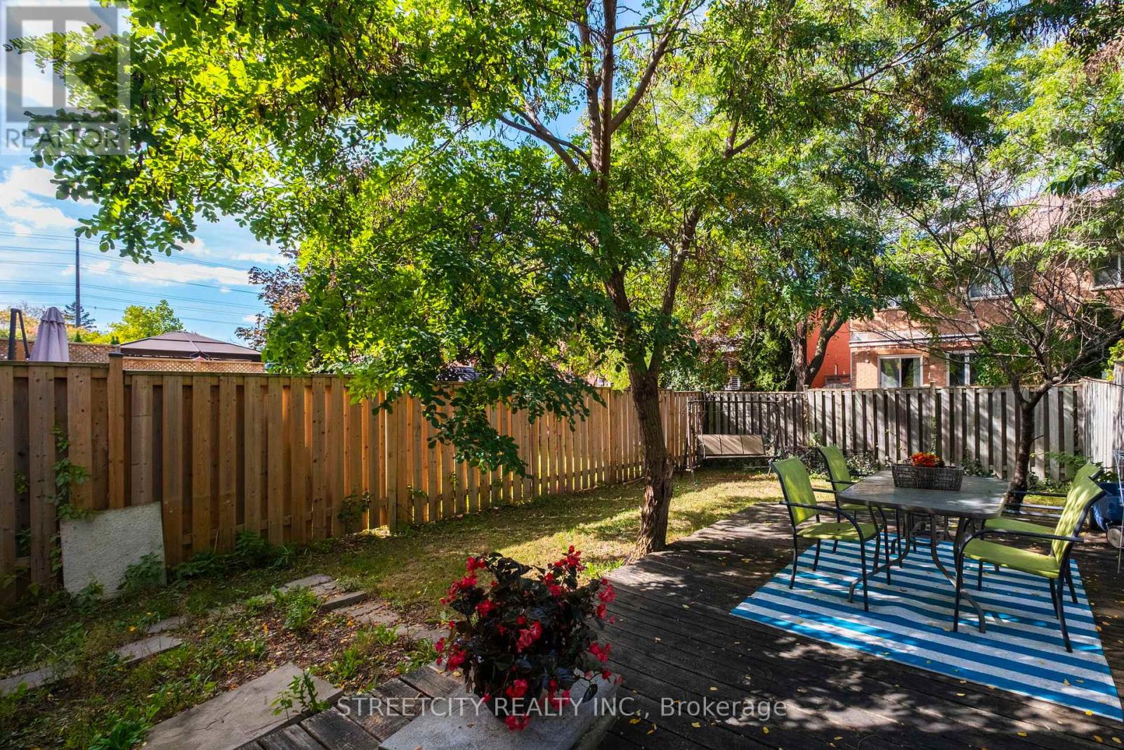 3953 Freeman Terrace, Mississauga, Ontario  L5M 6R2 - Photo 26 - W12461570