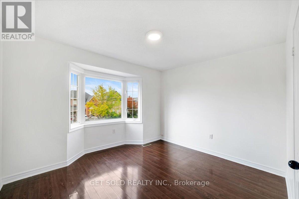 455 Scott Boulevard, Milton, Ontario  L9T 0V1 - Photo 14 - W12461581