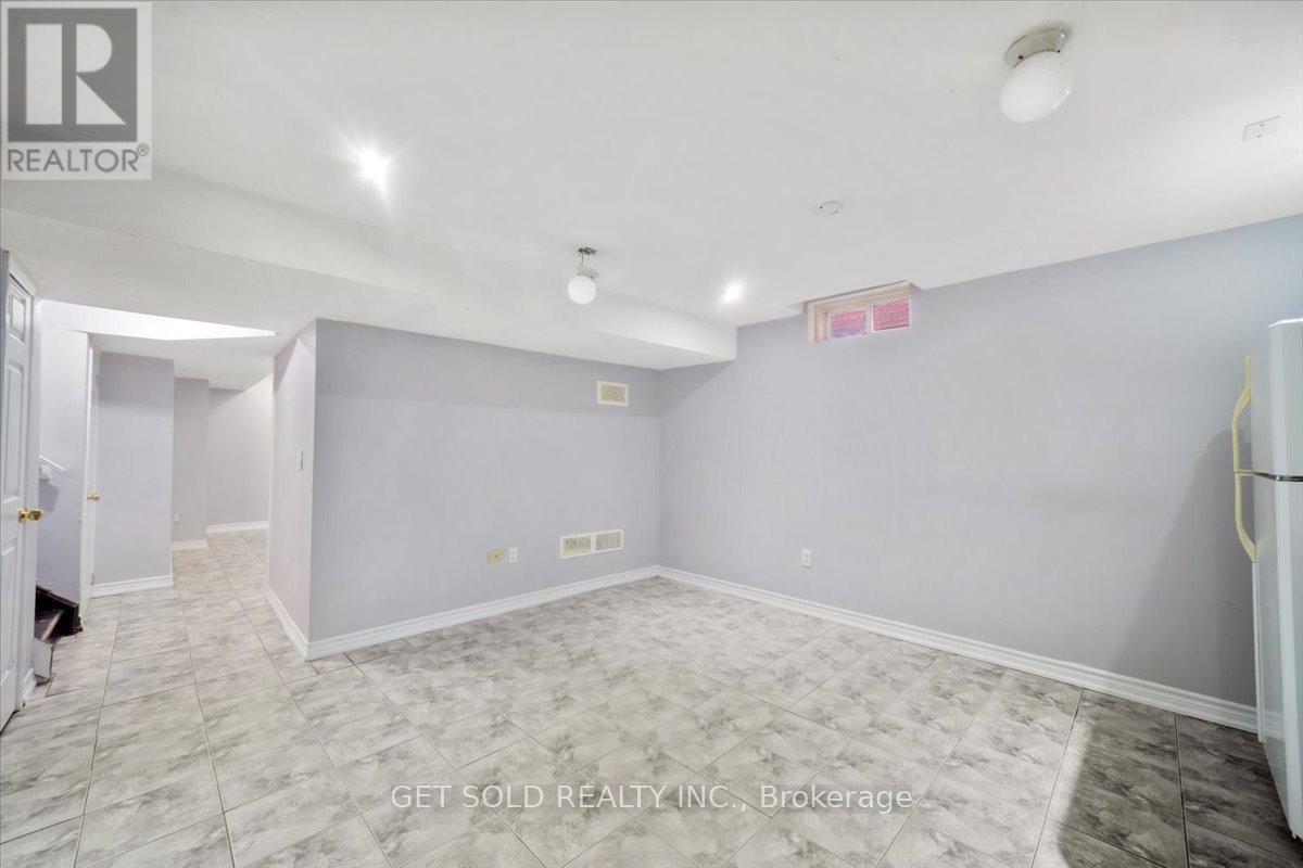455 Scott Boulevard, Milton, Ontario  L9T 0V1 - Photo 21 - W12461581