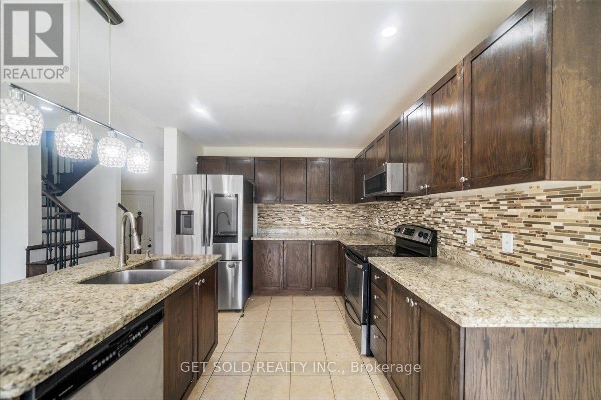 455 Scott Boulevard, Milton, Ontario  L9T 0V1 - Photo 8 - W12461581