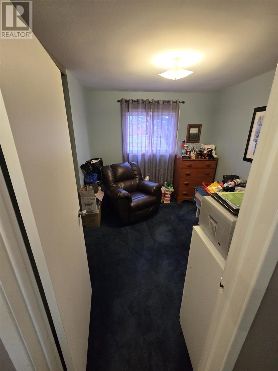 27 Canberra Cres, Elliot Lake, Ontario  P5A 2M5 - Photo 12 - SM252955