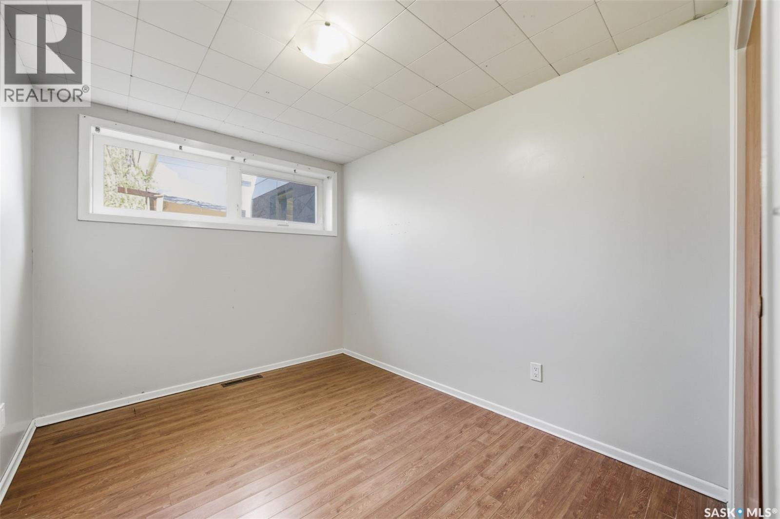 1051 109th Street, North Battleford, Saskatchewan  S9A 2E3 - Photo 28 - SK020687