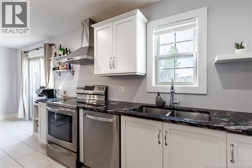 237 Erinvale Drive, Moncton, New Brunswick  E1A 9S1 - Photo 12 - NB127967