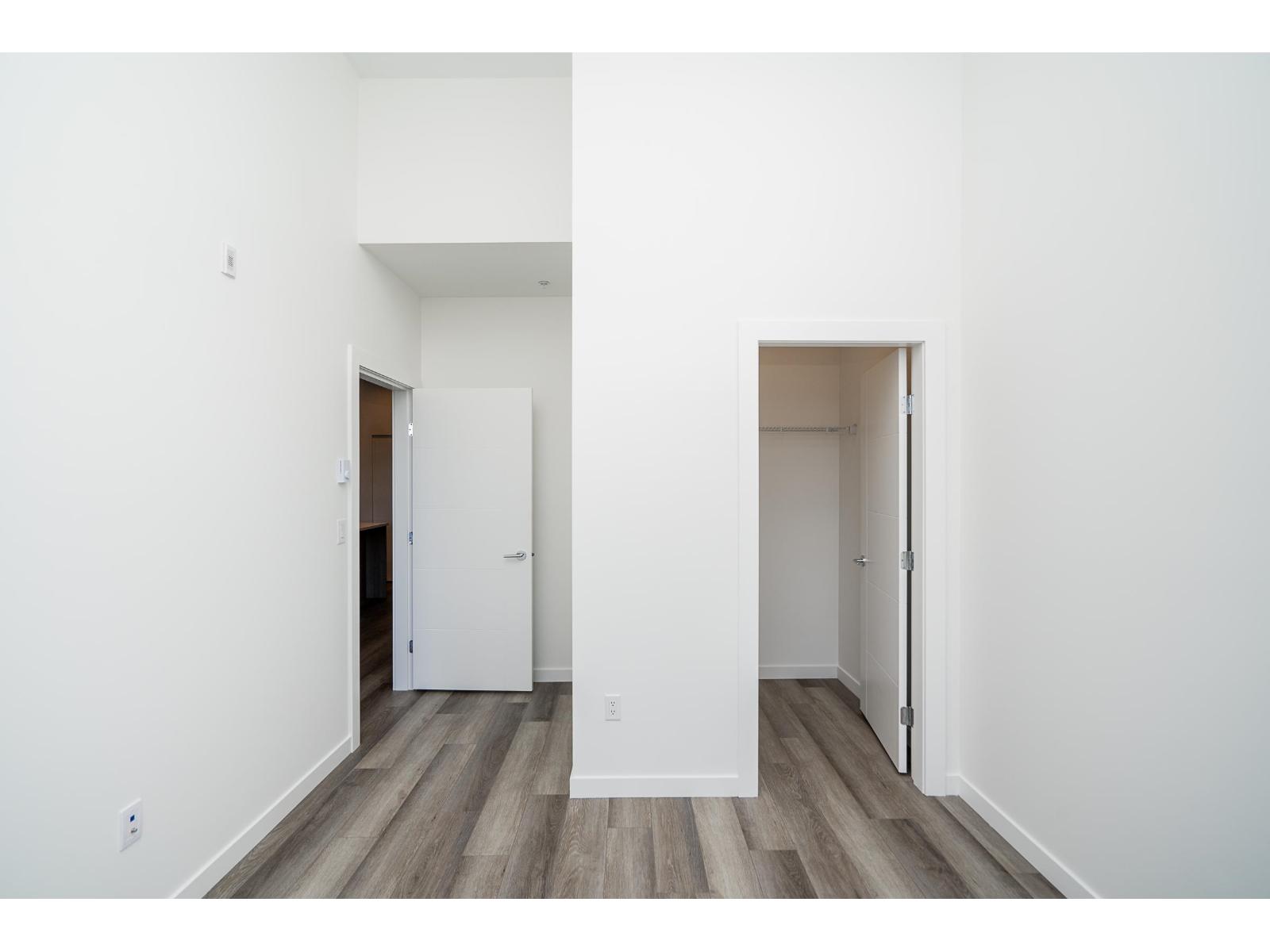 Unknown Address, ,    - Photo 10 - R3058024