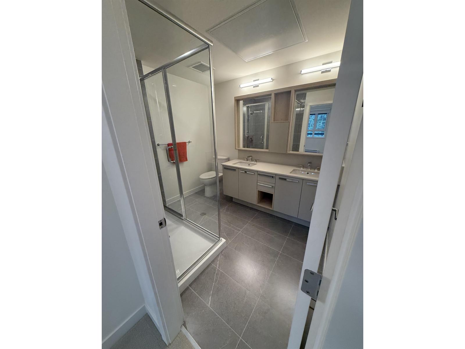 306 13788 76 Avenue, Surrey, British Columbia  V3W 3V9 - Photo 7 - R3058276