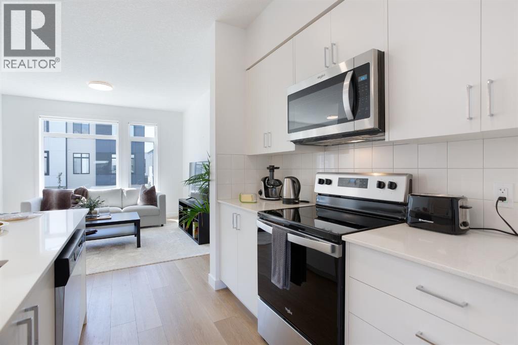 8521 19 Avenue Se, Calgary, Alberta  T1X 0L5 - Photo 10 - A2227301