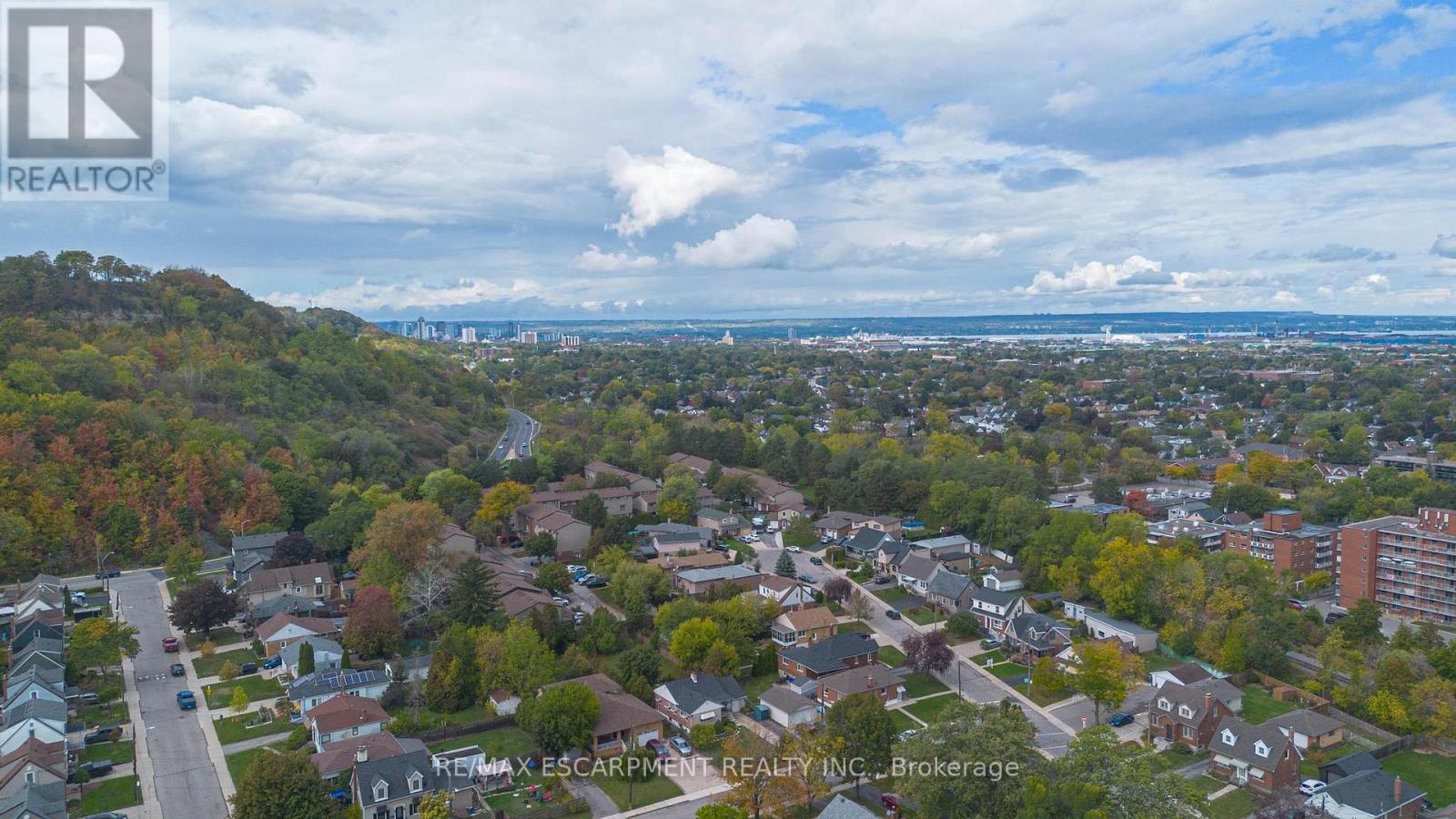 75 Cloverdale Avenue, Hamilton, Ontario  L8K 4M2 - Photo 44 - X12460382