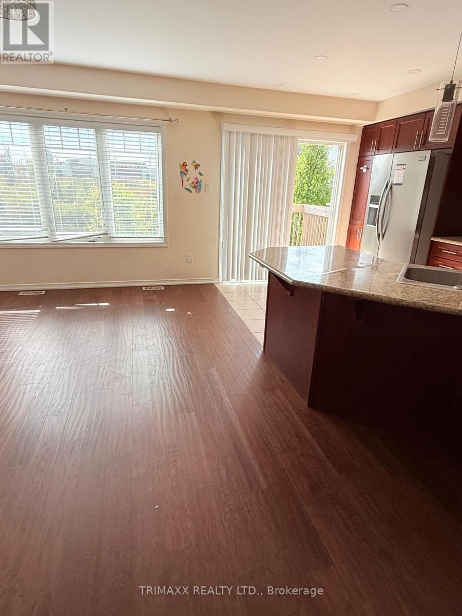 78 Glenvista Drive, Kitchener, Ontario  N2R 0E3 - Photo 16 - X12461599