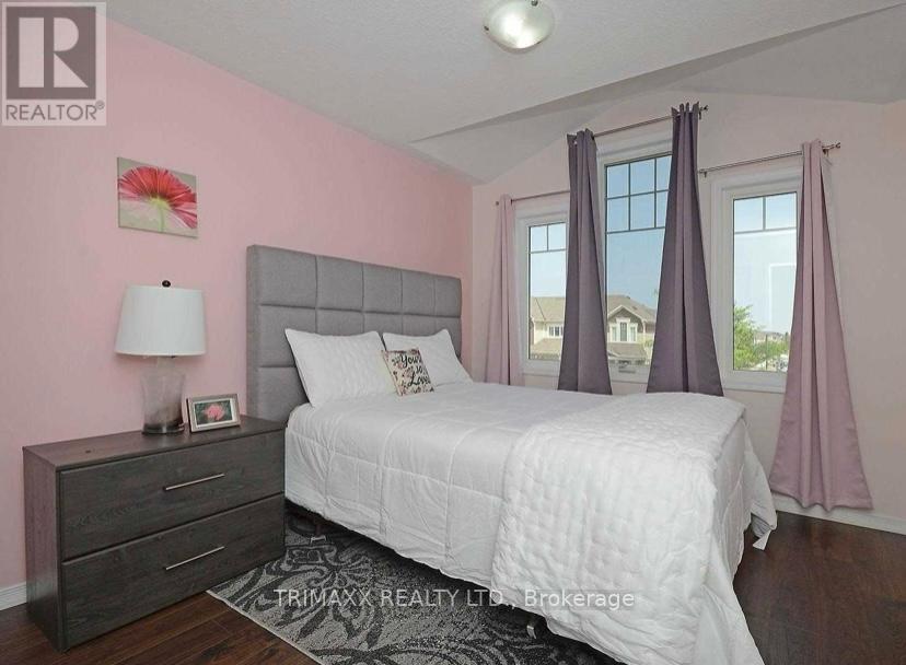 78 Glenvista Drive, Kitchener, Ontario  N2R 0E3 - Photo 25 - X12461599