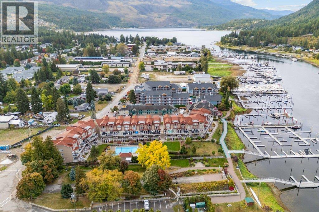 1130 Riverside Avenue Unit# 27, Sicamous, British Columbia  V0E 2V1 - Photo 3 - 10365835