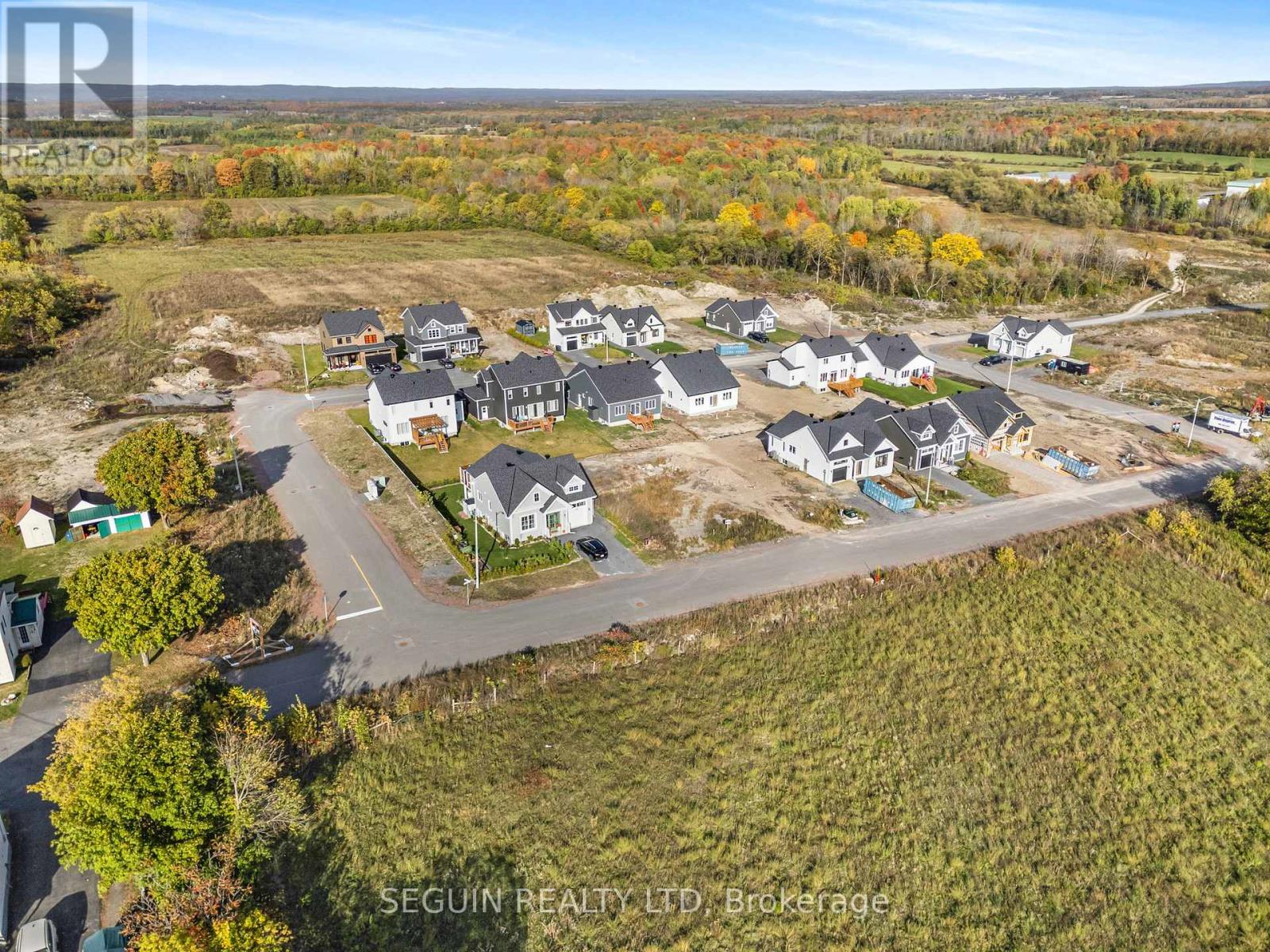 195 Higginson Street, Champlain, Ontario  K0B 1R0 - Photo 2 - X12461643