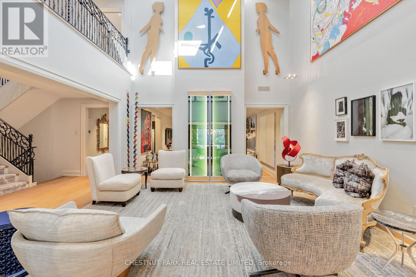 84 ORIOLE ROAD, Toronto, Ontario