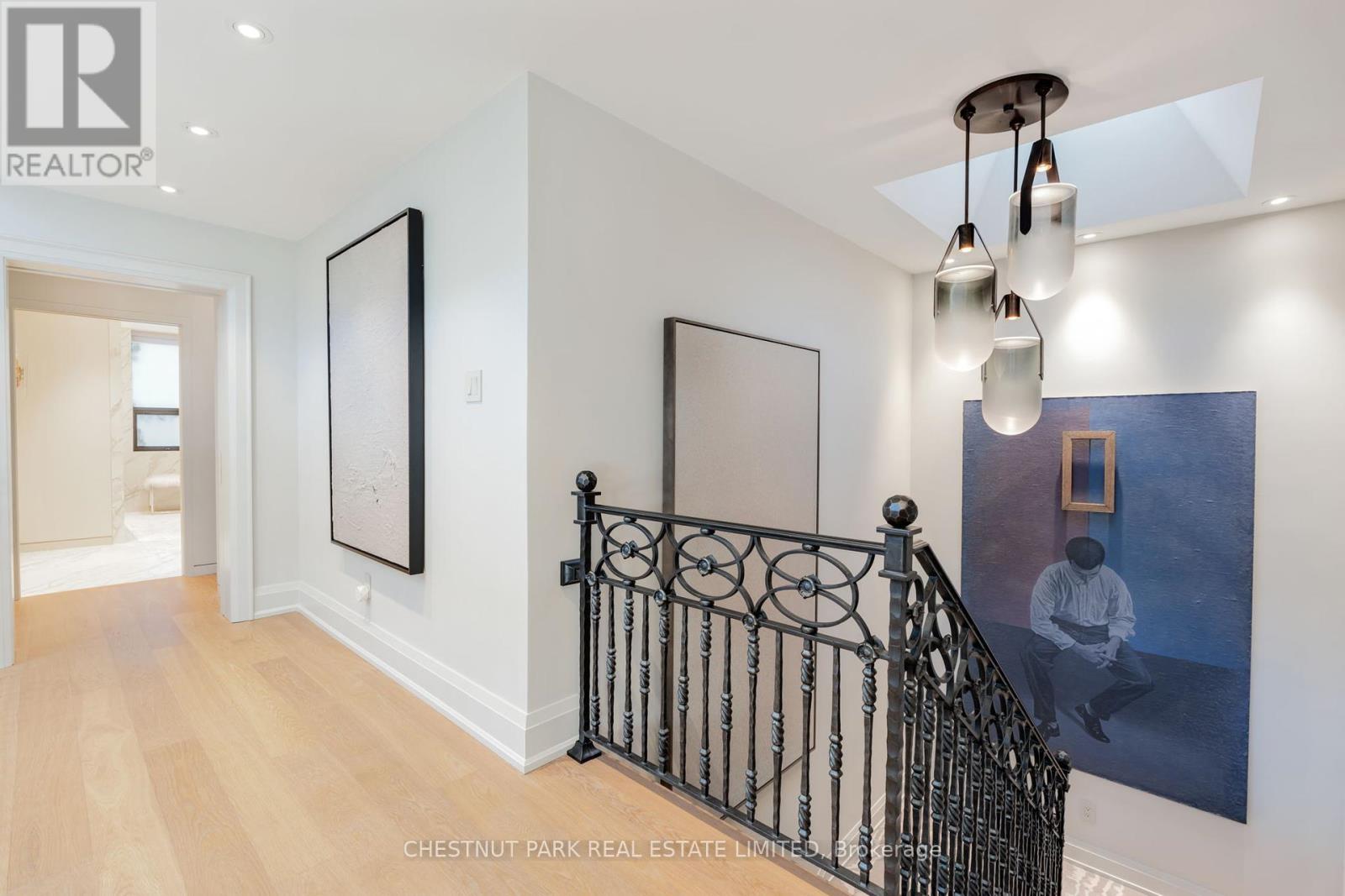 84 Oriole Road, Toronto, Ontario  M4V 2G1 - Photo 15 - C12461615