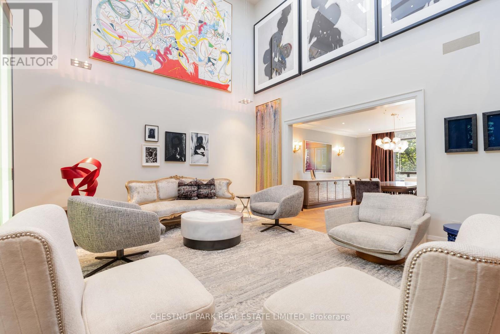 84 Oriole Road, Toronto, Ontario  M4V 2G1 - Photo 4 - C12461615
