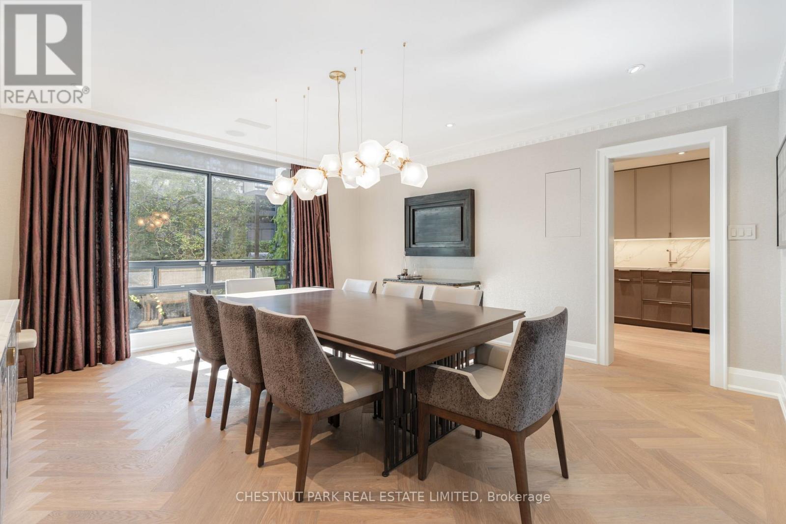 84 Oriole Road, Toronto, Ontario  M4V 2G1 - Photo 8 - C12461615