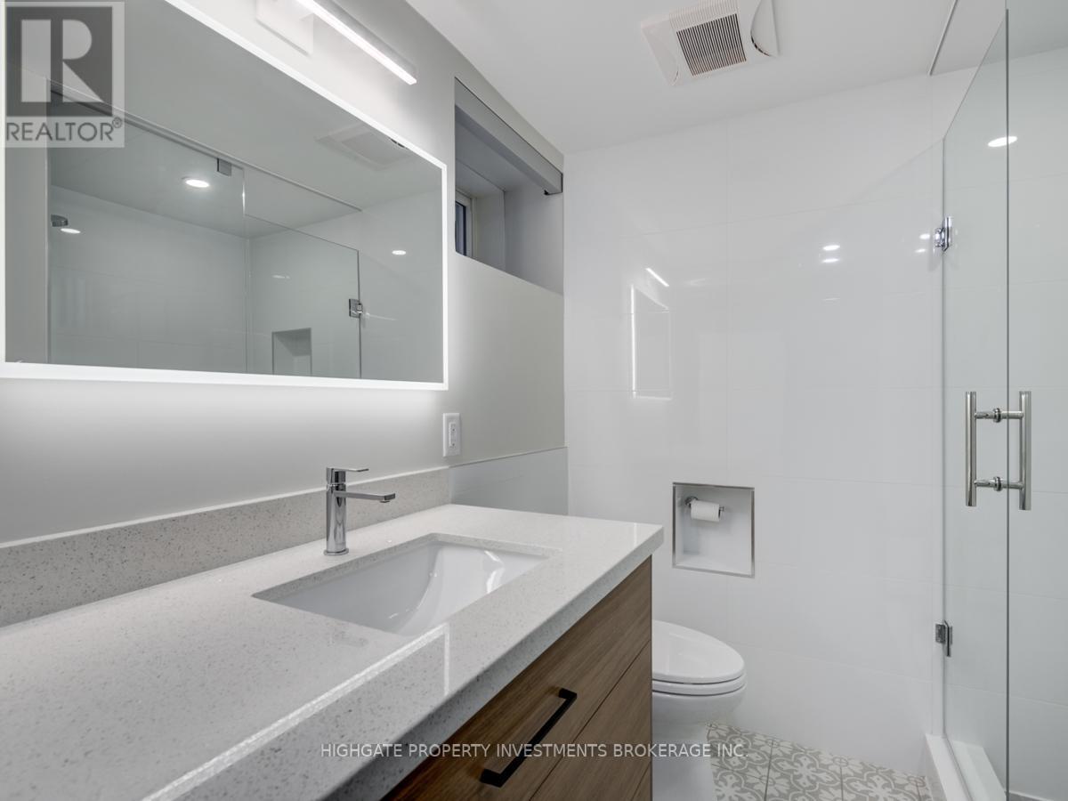 Base - 129 Hilton Avenue, Toronto, Ontario  M5R 3E8 - Photo 15 - C12461627
