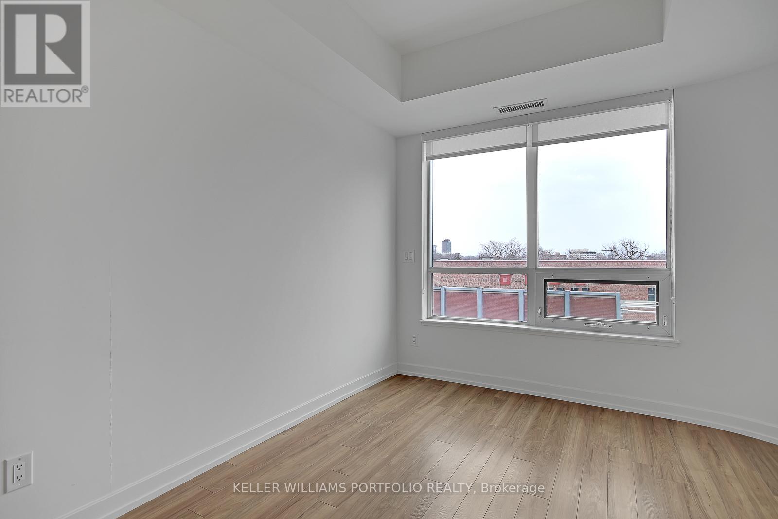 523 - 377 Madison Avenue, Toronto, Ontario  M4V 2W7 - Photo 14 - C12461631