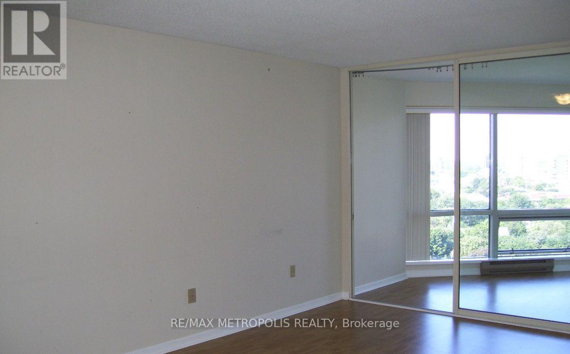 1718 - 1001 Bay Street, Toronto, Ontario  M5S 3A6 - Photo 13 - C12461659