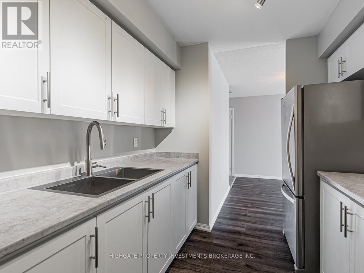 645 - 650 Lawrence Avenue W, Toronto, Ontario  M6A 3E8 - Photo 12 - C12461665