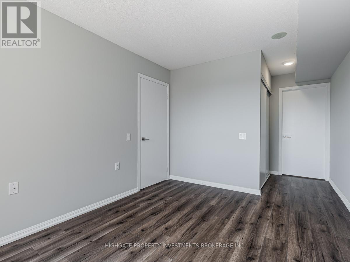 645 - 650 Lawrence Avenue W, Toronto, Ontario  M6A 3E8 - Photo 15 - C12461665