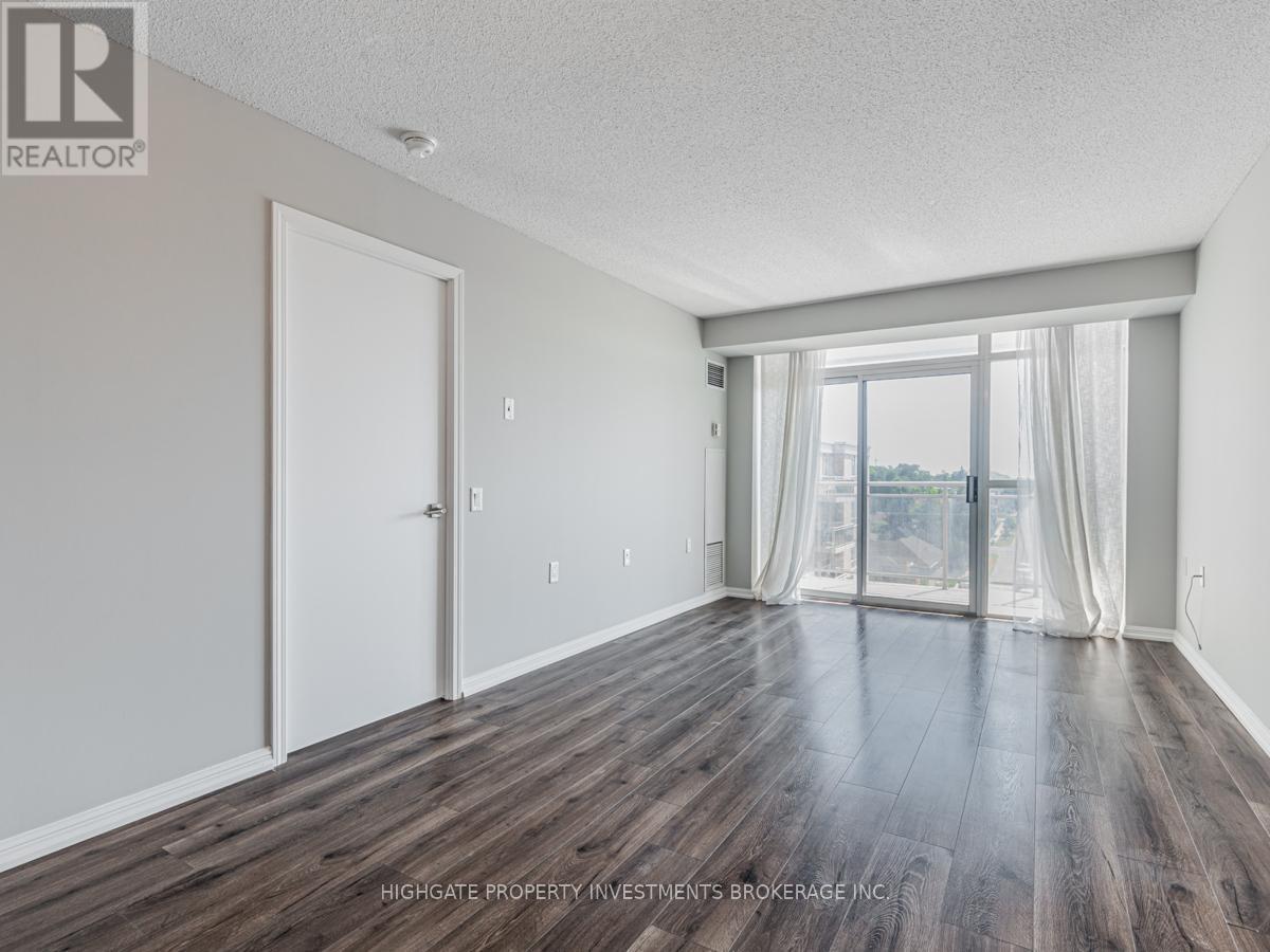 645 - 650 Lawrence Avenue W, Toronto, Ontario  M6A 3E8 - Photo 5 - C12461665