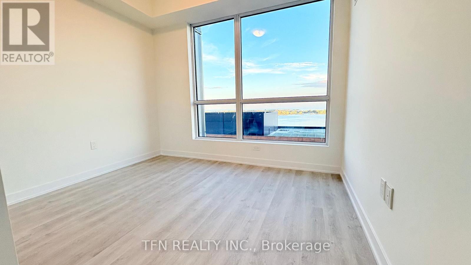 1814 - 15 Richardson Street, Toronto, Ontario  M5A 0Y5 - Photo 11 - C12457644
