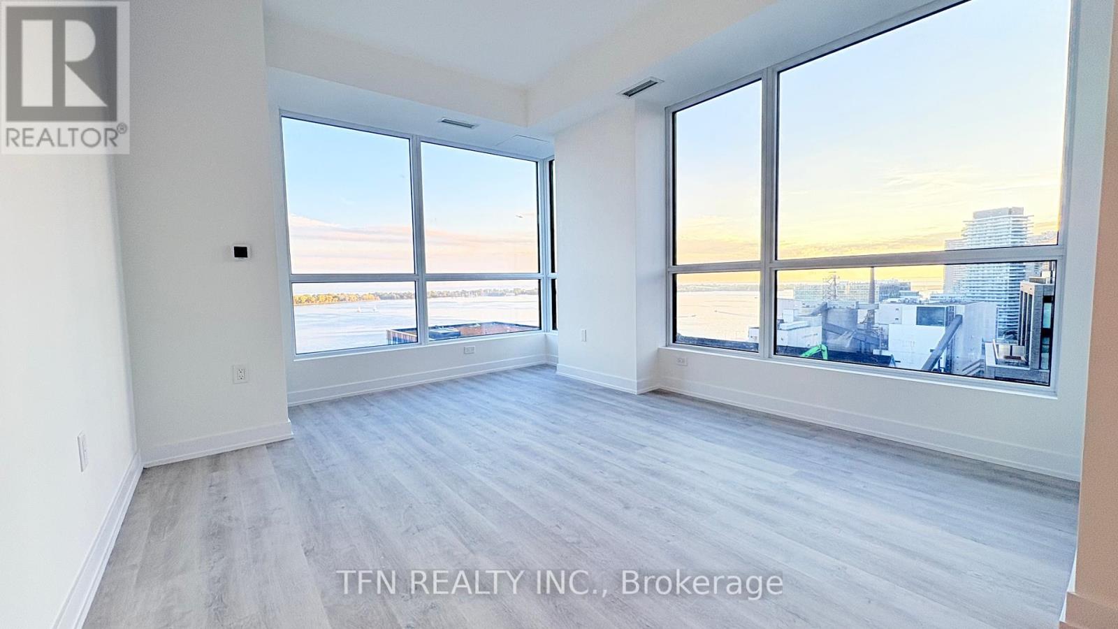 1814 - 15 Richardson Street, Toronto, Ontario  M5A 0Y5 - Photo 3 - C12457644