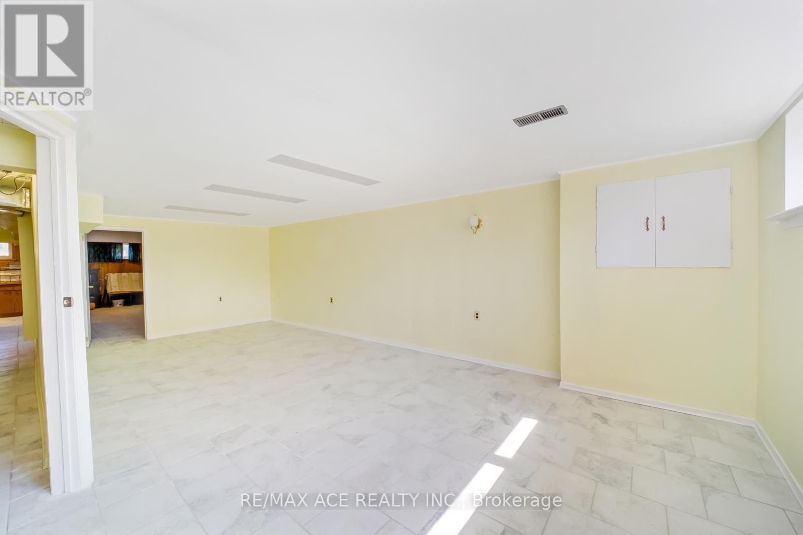 96 Invergordon Avenue, Toronto, Ontario  M1S 2Z2 - Photo 31 - E12461606