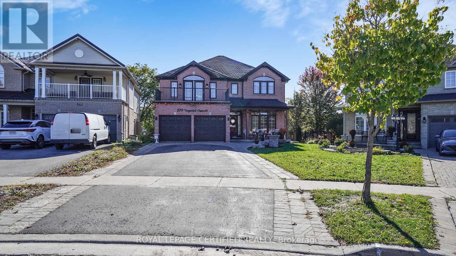 579 FAYWOOD CRESCENT, Oshawa, Ontario