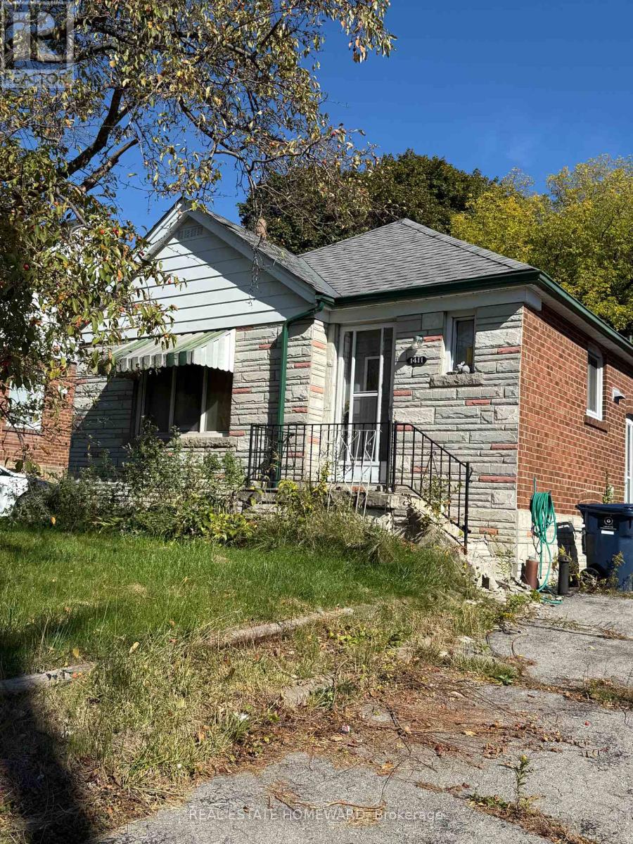 1411 Victoria Park Avenue, Toronto, Ontario  M4A 2L9 - Photo 3 - E12461638