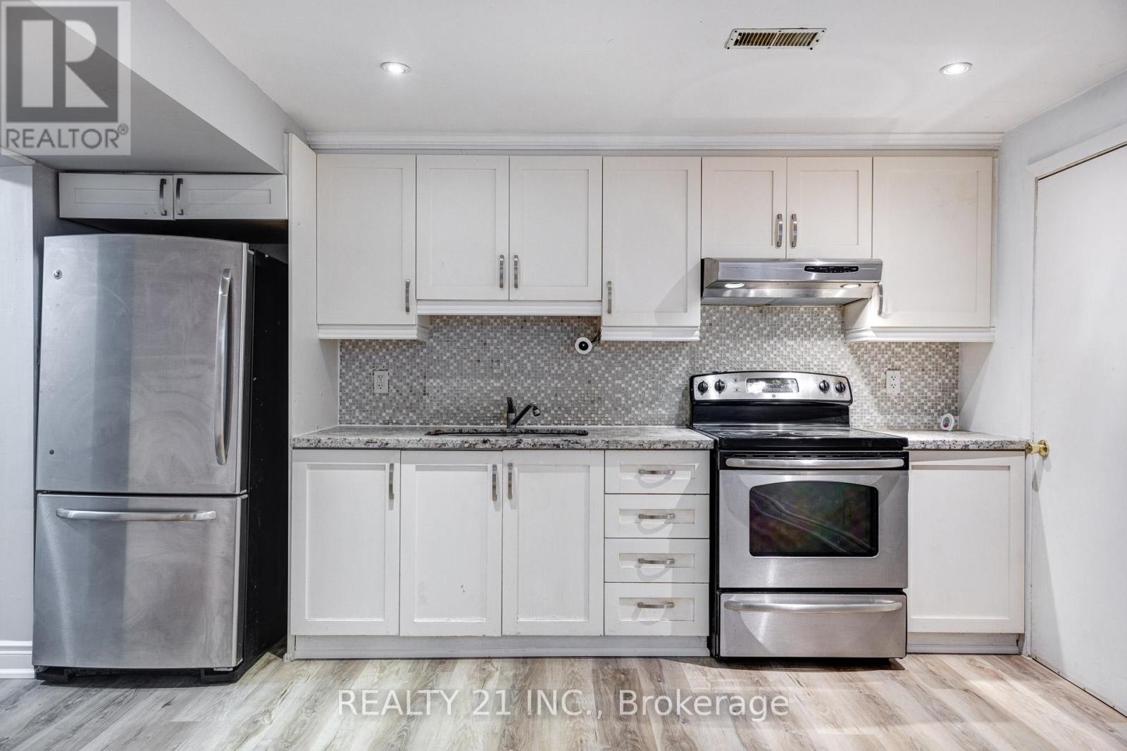 2 Chancery Lane, Toronto, Ontario  M1E 1M7 - Photo 11 - E12461652
