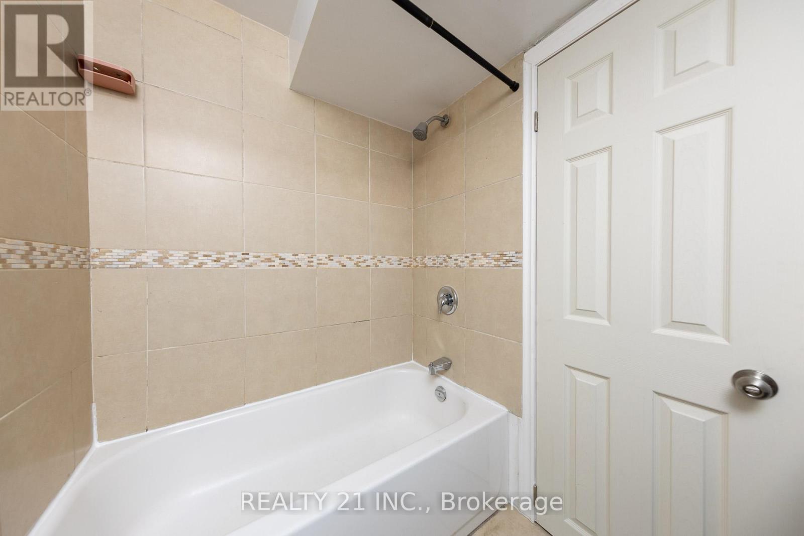 2 Chancery Lane, Toronto, Ontario  M1E 1M7 - Photo 18 - E12461652
