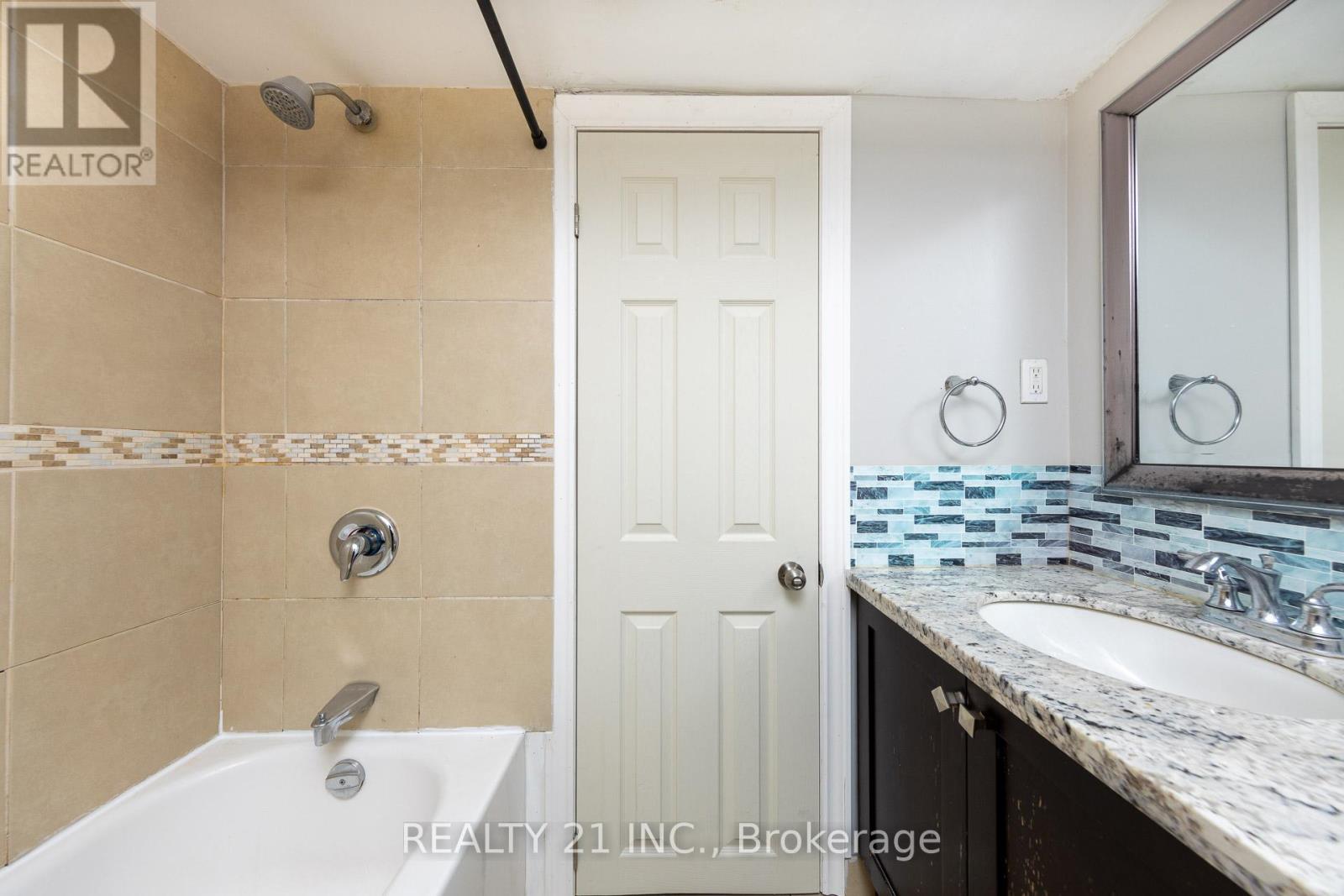 2 Chancery Lane, Toronto, Ontario  M1E 1M7 - Photo 19 - E12461652