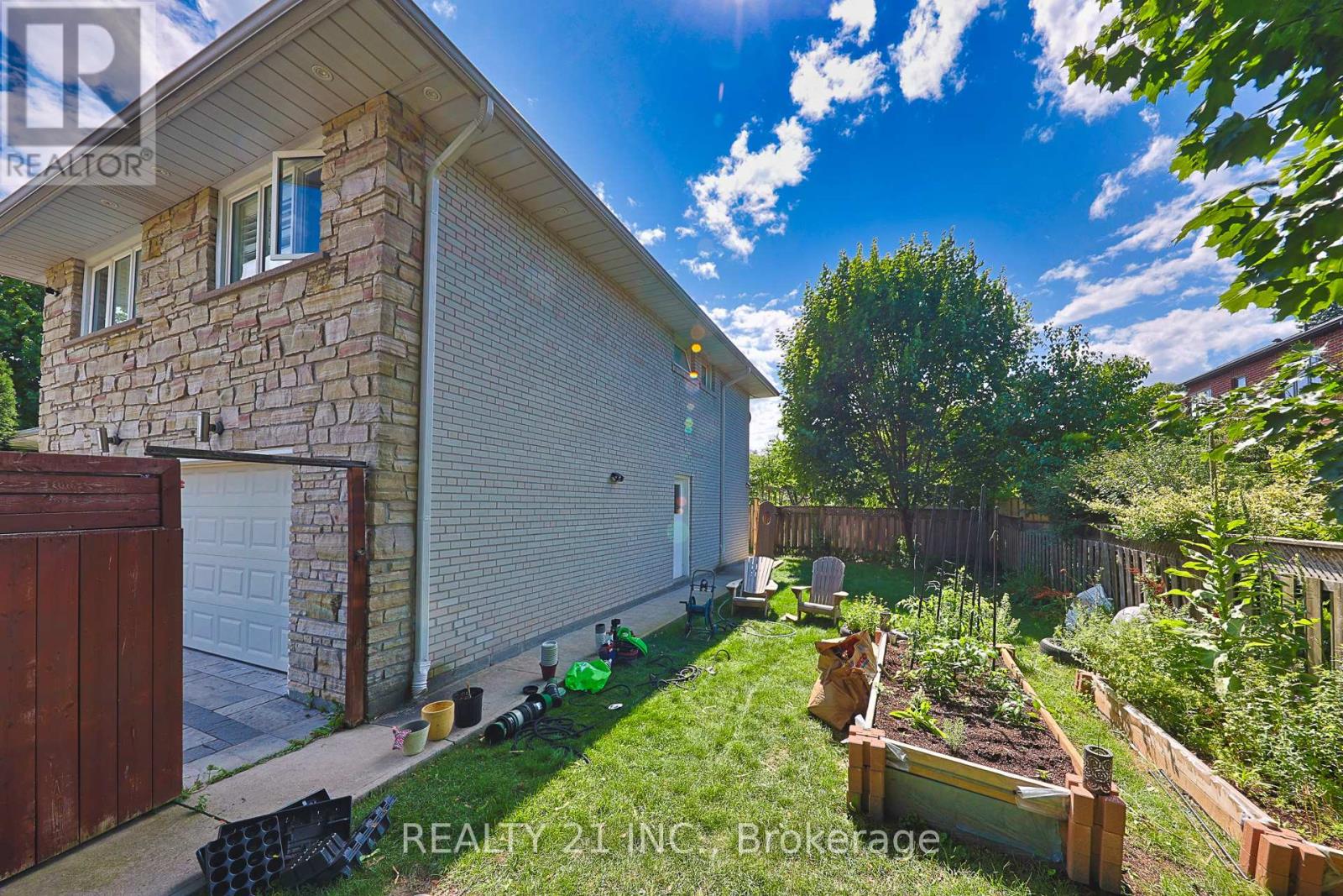 2 Chancery Lane, Toronto, Ontario  M1E 1M7 - Photo 23 - E12461652