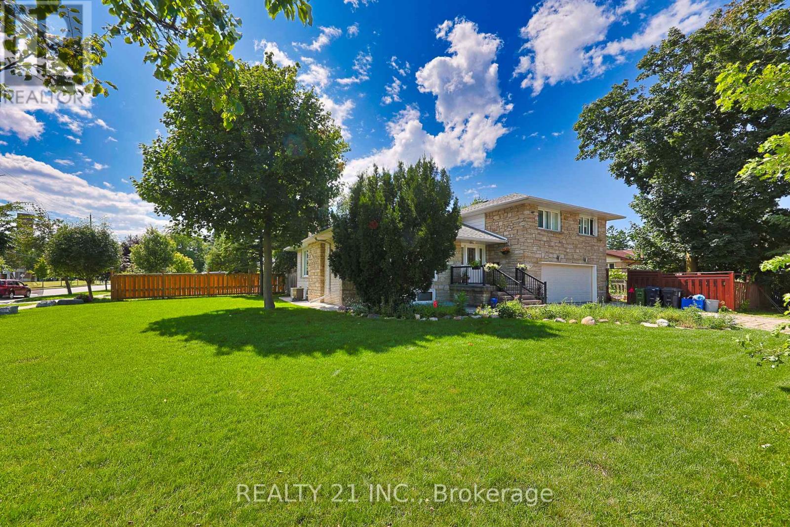 2 Chancery Lane, Toronto, Ontario  M1E 1M7 - Photo 24 - E12461652