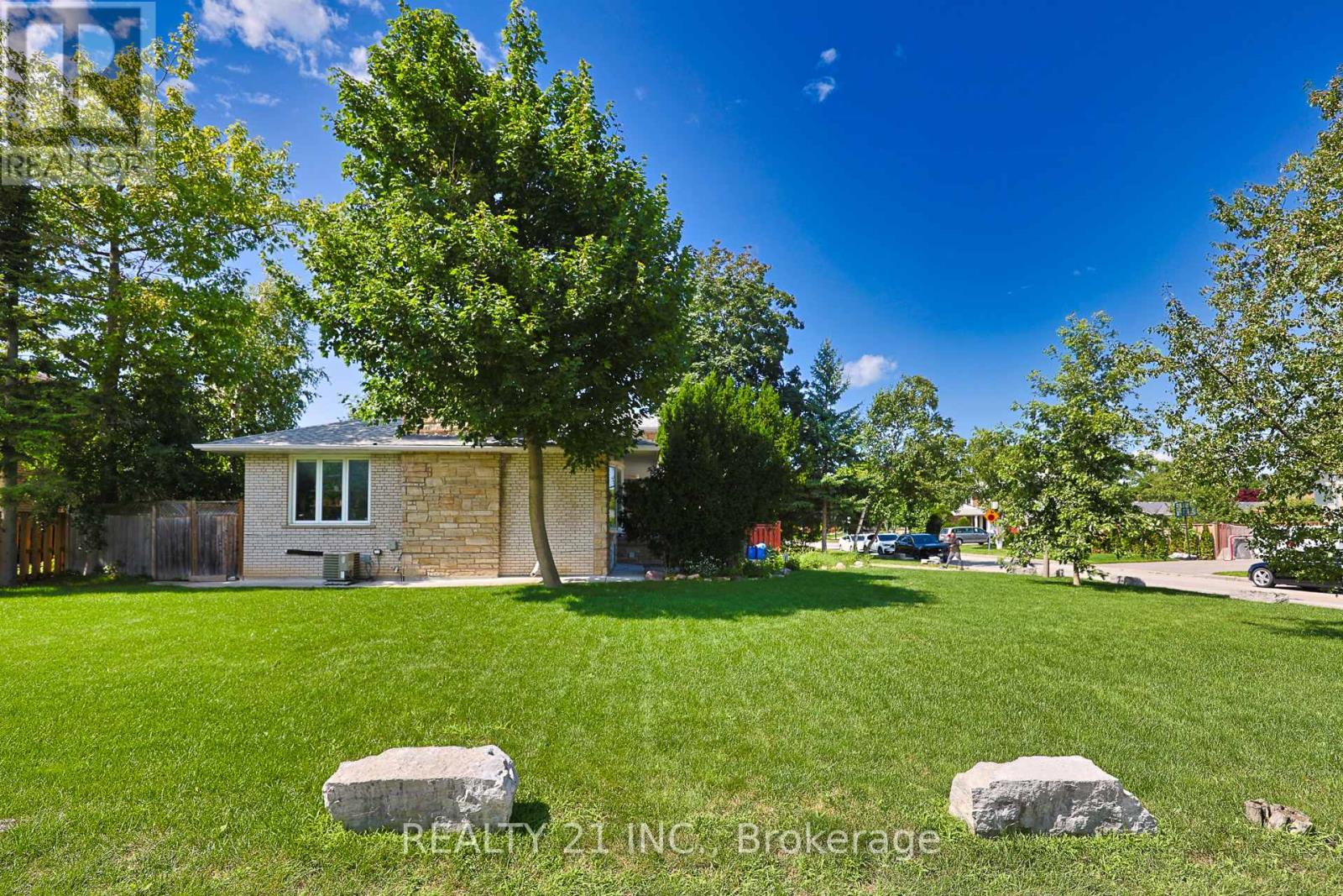 2 Chancery Lane, Toronto, Ontario  M1E 1M7 - Photo 25 - E12461652