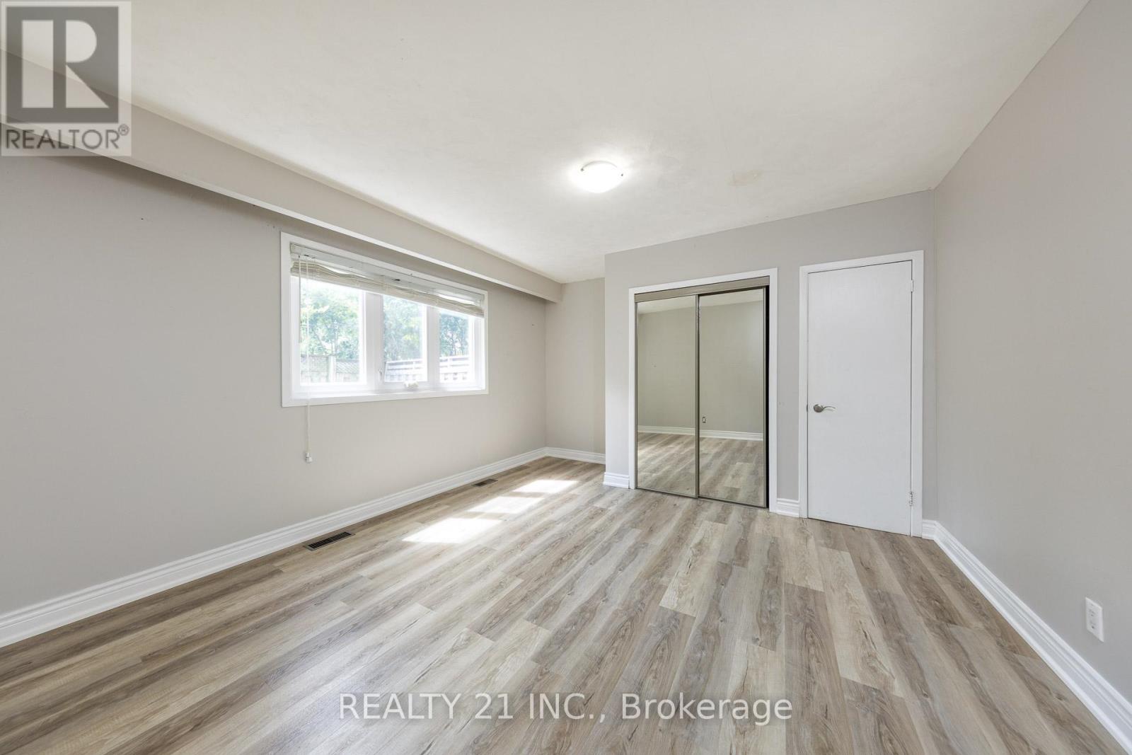 2 Chancery Lane, Toronto, Ontario  M1E 1M7 - Photo 3 - E12461652