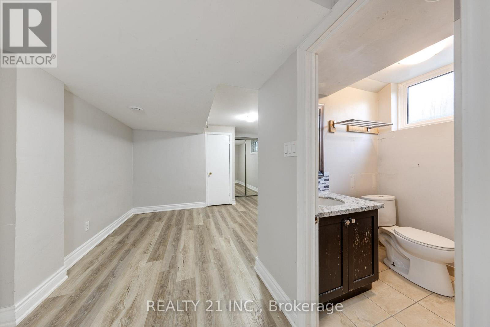2 Chancery Lane, Toronto, Ontario  M1E 1M7 - Photo 8 - E12461652