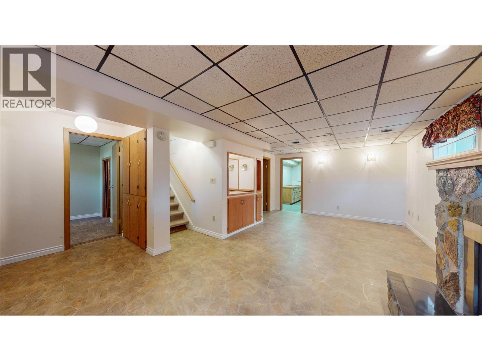 2424 5th Street S, Cranbrook, British Columbia  V1C 4Z4 - Photo 16 - 10365742