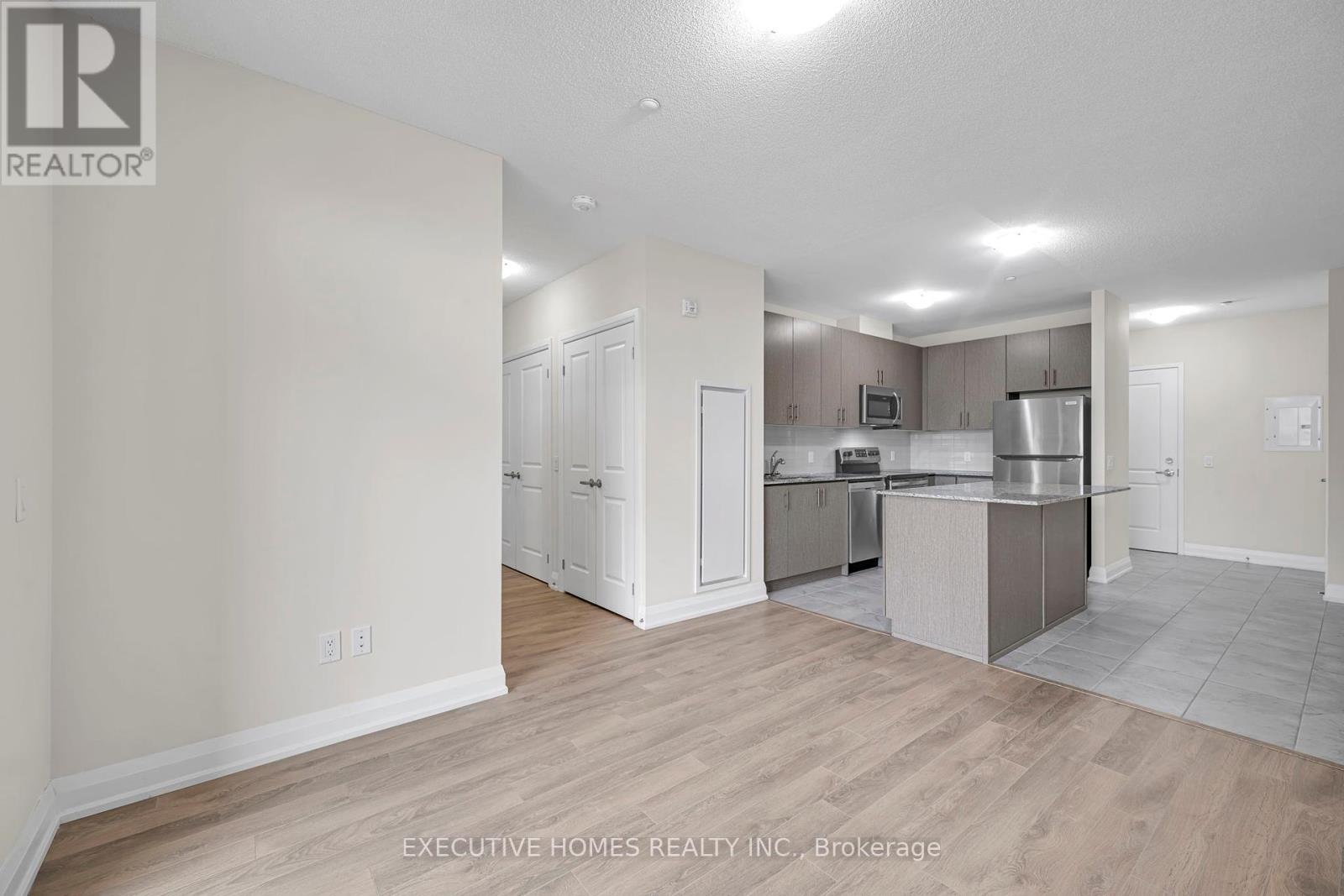413 - 5917 Main Street, Whitchurch-Stouffville, Ontario  L4Z 1W7 - Photo 14 - N12461681