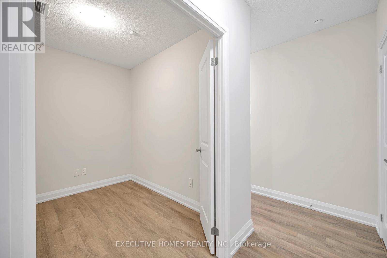 413 - 5917 Main Street, Whitchurch-Stouffville, Ontario  L4Z 1W7 - Photo 20 - N12461681