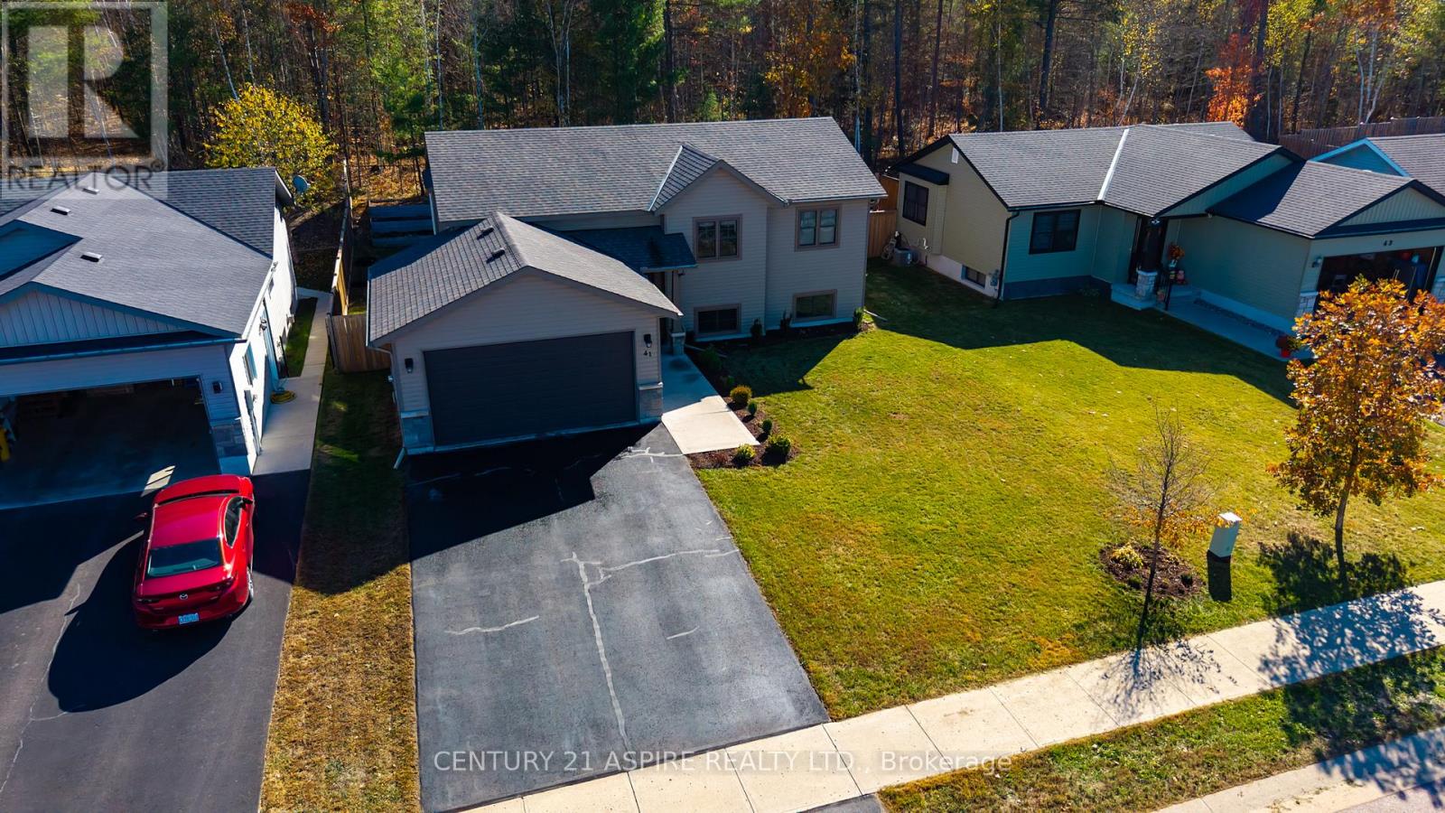 41 Dustin Drive, Petawawa, Ontario  K8H 0G3 - Photo 14 - X12461190