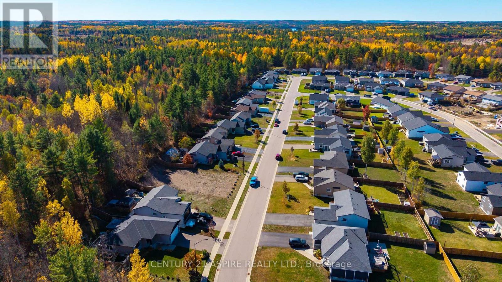 41 Dustin Drive, Petawawa, Ontario  K8H 0G3 - Photo 28 - X12461190