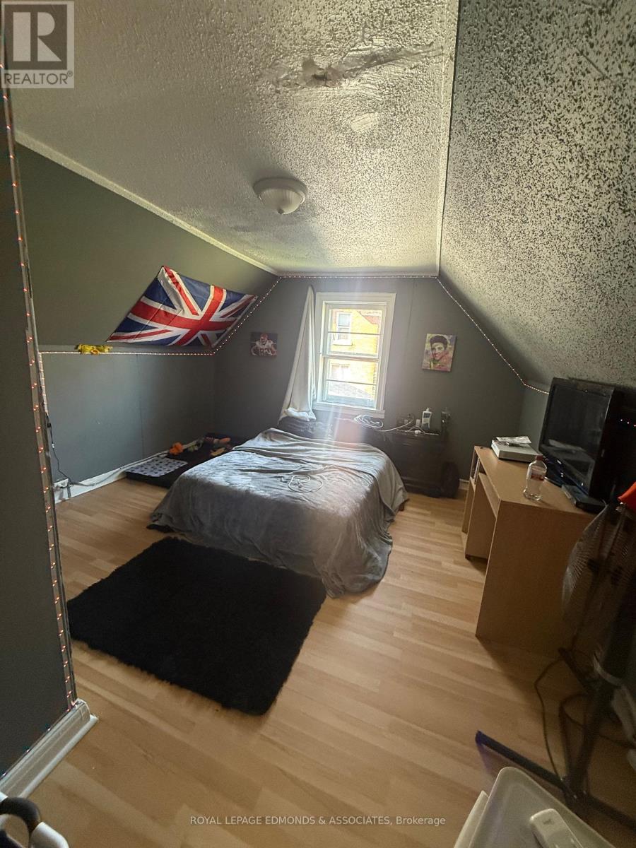 475 Pembroke Street W, Pembroke, Ontario  K8A 5P1 - Photo 23 - X12450524