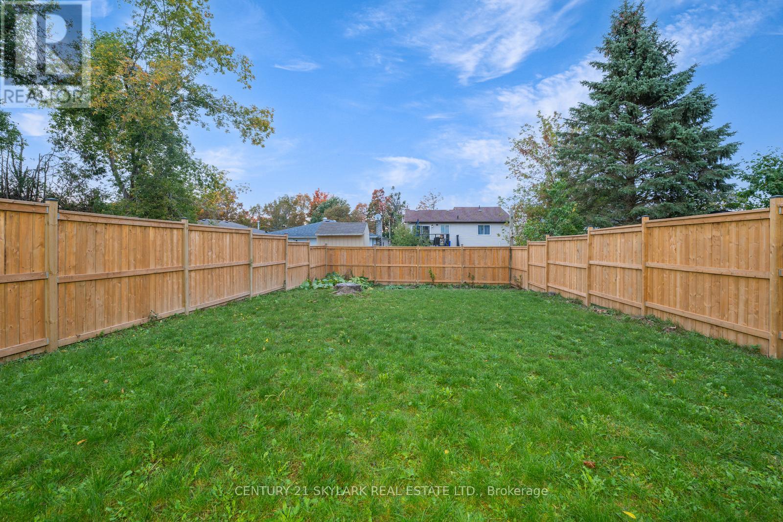 66 Corbett Drive, Barrie, Ontario  L6M 5V3 - Photo 40 - S12461630