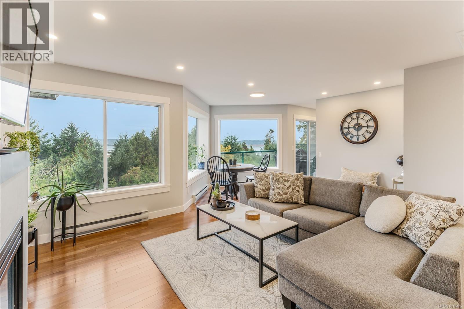978 Highview Terr, Nanaimo, British Columbia  V9R 6K5 - Photo 6 - 1017470
